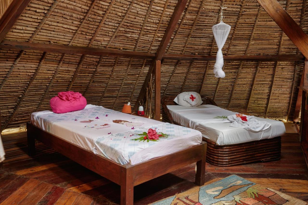 Analatsara Eco Lodge Ile aux Nattes ภายนอก รูปภาพ